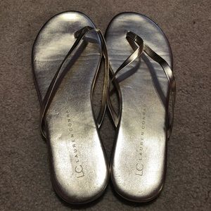 Metallic Gold Lauren Conrad LC flip flop sandals